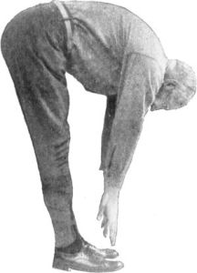 STOOPING. INCORRECT POSITION, LETTING THE BACK BOW UP AND
SHOULDERS DROP