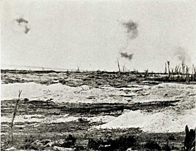 BOMBARDING THE GERMAN TRENCHES AT THE OPENING BATTLE OF THE
GREAT SOMME FIGHT, JULY 1ST, 1916