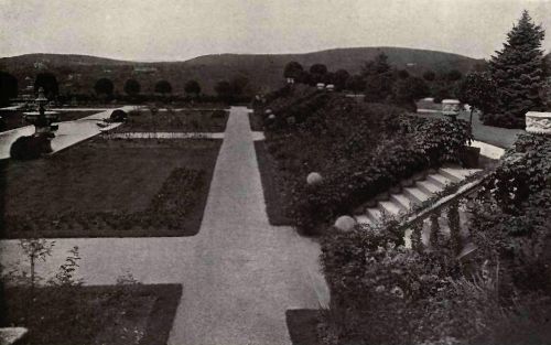 PLATE 47 "Woodland," Tuxedo, N.&nbsp;Y. Henry L. Tilford, Esq.