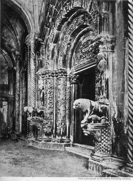 TRAU&mdash;VESTIBULE OF THE CATHEDRAL